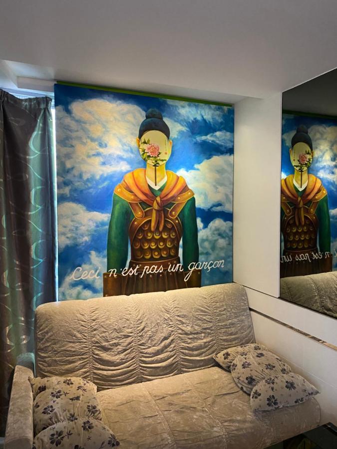 Knight On Wyndham Apartment Hong Kong Bagian luar foto